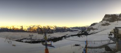 Archiv Foto Webcam Axalp: Panoramakamera Windegg 07:00