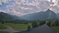 Archiv Foto Webcam Aeschi - Skihütte Aeschiallmend 17:00