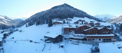 Archived image Webcam Alpbach - Galtenberg ski lift 09:00