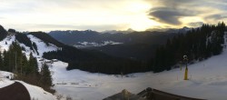 Archived image Webcam Brauneck-Lenggries - BayernHütte 07:00