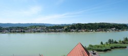 Archived image Webcam Aschach - Hotel Faustschlössl 13:00