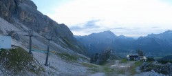 Archived image Webcam Cortina d&#39;Ampezzo - Top Station Pomedes 05:00