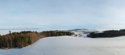 Archiv Foto Webcam St. Agatha - Pyramide am Etzinger Hügel 13:00