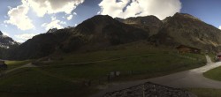 Archived image Webcam Oberiss Alm in the Stubai Oberberg valley 15:00
