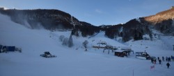 Archived image Webcam Piancavallo - Base station Busa Grande chair lift 07:00