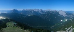 Archived image Webcam Rosshütte - Top station Seefelder Joch 18:00