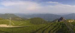 Archiv Foto Webcam Aflenzer Bürgeralm - Bergstation Schönleiten 17:00