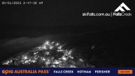 Archiv Foto Webcam Falls Creek: Blick auf das Village 01:00