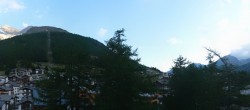 Archived image Webcam Saas Fee: Village 05:00