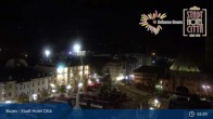 Archiv Foto Webcam Bozen - Blick auf den Waltherplatz 05:00