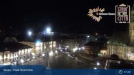 Archiv Foto Webcam Bozen - Blick auf den Waltherplatz 04:00