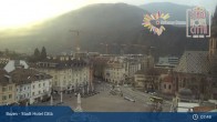 Archiv Foto Webcam Bozen - Blick auf den Waltherplatz 07:00