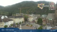 Archiv Foto Webcam Bozen - Blick auf den Waltherplatz 02:00
