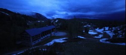 Archived image Webcam Tauplitz - Haus Alpin at the Lawinenstein chairlift 03:00