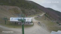 Archived image Webcam Valdezcaray - Ski lift Principantes 09:00