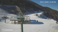 Archiv Foto Webcam Valdezcaray - Anfängerlift 11:00