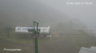 Archiv Foto Webcam Valdezcaray - Anfängerlift 06:00