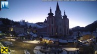 Archiv Foto Webcam Mariazell: Hauptplatz und Basilika 06:00