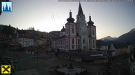 Archiv Foto Webcam Mariazell: Hauptplatz und Basilika 06:00