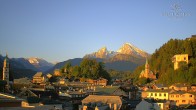 Archiv Foto Webcam Berchtesgaden: Zentrum und Hotel Edelweiss 05:00