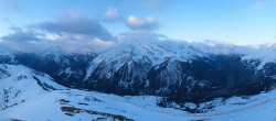 Archiv Foto Webcam Mayrhofen: Bergstation 150er Tux 05:00
