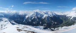 Archived image Webcam Mayrhofen - Top station 150er Tux 07:00