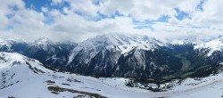 Archiv Foto Webcam Mayrhofen: Bergstation 150er Tux 13:00