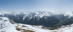Archived image Webcam Mayrhofen - Top station 150er Tux 13:00