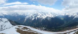 Archiv Foto Webcam Mayrhofen: Bergstation 150er Tux 13:00