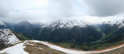 Archiv Foto Webcam Mayrhofen: Bergstation 150er Tux 15:00