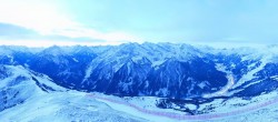 Archiv Foto Webcam Mayrhofen: Bergstation 150er Tux 05:00