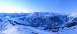 Archiv Foto Webcam Mayrhofen: Bergstation 150er Tux 05:00