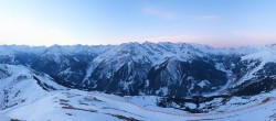 Archiv Foto Webcam Mayrhofen: Bergstation 150er Tux 06:00