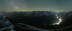 Archived image Webcam Mayrhofen - Top station 150er Tux 01:00