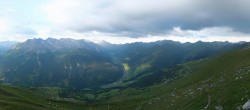 Archived image Webcam Mayrhofen - Top station 150er Tux 05:00
