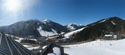 Archived image Webcam Saalbach - Mountain hut Maisalm 09:00