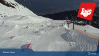 Archived image Webcam Axamer Lizum - Karleiten lift and Snow Park 08:00