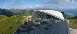 Archived image Webcam Axamer Lizum: Hoadl-Haus und Top station Olympiabahn 06:00