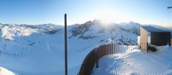 Archived image Webcam Val Senales Glacier - Viewing platform Grawand 05:00