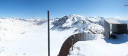 Archived image Webcam Val Senales Glacier - Viewing platform Grawand 09:00