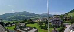 Archiv Foto Webcam Gröbming: Blick auf Kirche und Panoramabad 09:00