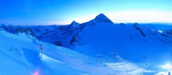 Archiv Foto Webcam Hintertuxer Gletscher - Bergstation Gefrorene Wand 17:00