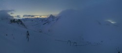 Archiv Foto Webcam Hintertuxer Gletscher - Bergstation Gefrorene Wand 03:00