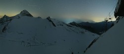 Archiv Foto Webcam Hintertuxer Gletscher - Bergstation Gefrorene Wand 23:00