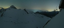 Archiv Foto Webcam Hintertuxer Gletscher - Bergstation Gefrorene Wand 01:00