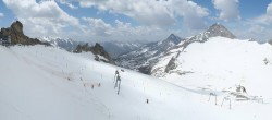 Archiv Foto Webcam Hintertuxer Gletscher - Bergstation Gefrorene Wand 11:00