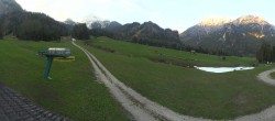 Archived image Webcam 3 Zinnen Dolomites - Skilifts Prags 05:00