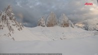 Archiv Foto Webcam Dreizinnenhütte Südtirol: Blick auf die 3 Zinnen 02:00