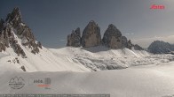 Archiv Foto Webcam Dreizinnenhütte Südtirol: Blick auf die 3 Zinnen 16:00
