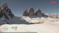 Archived image Webcam Dolomites: Mountain Hut Antonio Locatelli 07:00